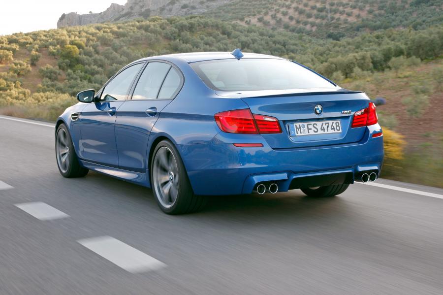  BMW M5 2012 года  (фото 250 из 319)